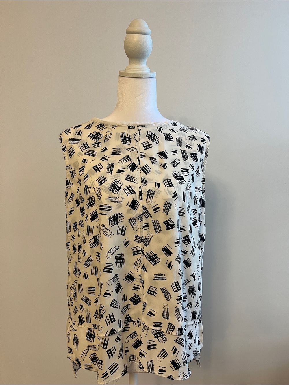Metaphor Cream Sleeveless Top with Black Brushstroke Print